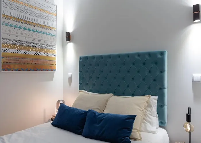 Swimming Pool Luxury House 2